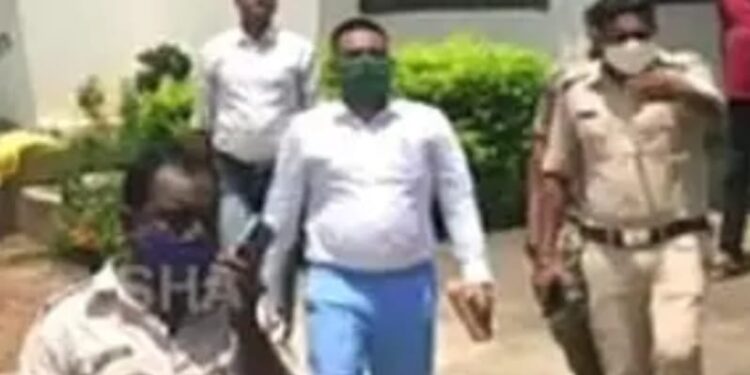 ସୌମ୍ୟରଞ୍ଜନଙ୍କ ମୃତ୍ୟୁ ମାମଲା : ଡିଏଫ୍ଓ ବରିଷ୍ଠ ଆଇଏଫଏସ ଅଧିକାରୀ ସଂଗ୍ରାମ ବେହେରା ସସପେଣ୍ଡ