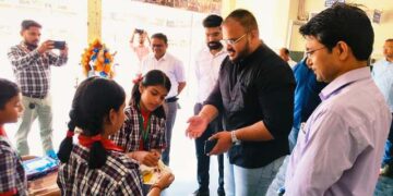 ଶିକ୍ଷାର ଗୁଣାତ୍ମକ ମାନ ଓ ଭିତ୍ତିଭୂମି ବିକାଶ ଉପରେ ଜିଲ୍ଲାପାଳ ପ୍ରଥମେଶ ଅରବିନ୍ଦ ରାଜେଶିର୍କେଙ୍କ ସମୀକ୍ଷା