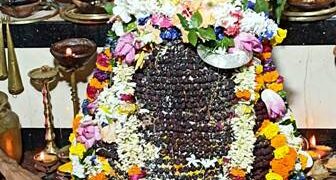 ଶ୍ରାବଣ ତୃତୀୟ ସୋମବାରରେ ଜଳାଭିଷେକ ପାଇଁ କାଉଡ଼ିଆଙ୍କ ପ୍ରବଳ ଭିଡ଼ : ସମଗ୍ର ଶୈବ ପୀଠ ଚଳ ଚଞ୍ଚଳ