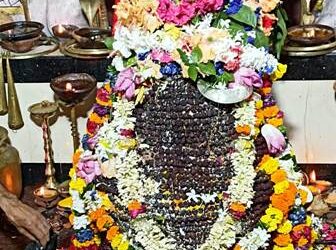 ଶ୍ରାବଣ ତୃତୀୟ ସୋମବାରରେ ଜଳାଭିଷେକ ପାଇଁ କାଉଡ଼ିଆଙ୍କ ପ୍ରବଳ ଭିଡ଼ : ସମଗ୍ର ଶୈବ ପୀଠ ଚଳ ଚଞ୍ଚଳ