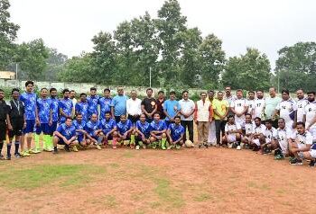 ଜାତୀୟ କ୍ରୀଡ଼ା ଦିବସ ପାଳନ ଅବସରରେ ପ୍ରଦର୍ଶନୀ ଫୁଟବଲ୍‌ ପ୍ରତିଯୋଗୀତା : ପ୍ରଶାସନ ଏକାଦଶ ବିଜୟୀ