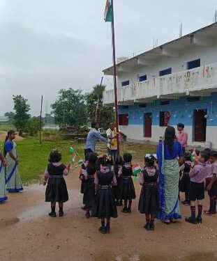କିଙ୍ଗ ପବ୍ଲିକ ଇଂଲିଶ ମିଡିୟମ ସ୍କୁଲ ରେ ୮୦ତମ ସ୍ଵଧାନତା ଦିବସ ପାଳିତ