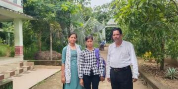 ଅଧାରୁ ପାଠ ଛାଡିଥିବା ଛାତ୍ରୀ ତୁଳସୀ ଫେରିଲା ବିଦ୍ୟାଳୟ
