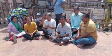 କାଳିଆ ଦର୍ଶନ ପାଇଁ ଧାରଣାରେ ବସିଲେ ପୁରୀବାସୀ