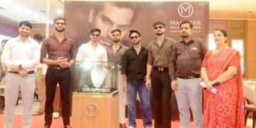 MALABAR GOLD UNVEILS ”PLATINUM SHOW“ AT SAHID NAGAR STORE