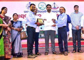 AM/NS Ports awarded CSR Excellence Samman Award by Paradeep Municipality