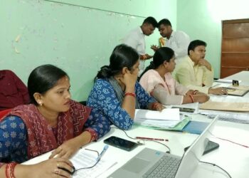 ଆବାସ ଯୋଜନା ତ୍ରୁଟିର ସମୀକ୍ଷା କଲେ ବିଧାୟକ
