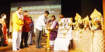 ବିଧାୟକ ବାବୁ ସିଂଙ୍କ ପ୍ରୟାସରେ ରାଜ୍ୟର ପ୍ରଥମ ବୃହତ୍ ସାର୍ବଜନୀନ ପ୍ରଣବ କିଶୋର ପଟ୍ଟନାୟକ ଶ୍ରଦ୍ଧାଞ୍ଜଳି ଉତ୍ସବ
