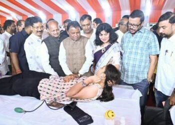 ପ୍ରଧାନମନ୍ତ୍ରୀ ଶ୍ରୀ ନରେନ୍ଦ୍ର ମୋଦୀଜୀଙ୍କ ୭୬ତମ ଜନ୍ମଦିବସ ଅବସରରେ ସେବା ସଂକଳ୍ପ ଅଭିଯାନ’ ମେଗା-ରକ୍ତଦାନ ଶିବିର କାର୍ଯ୍ୟକ୍ରମରେ ମୁଖ୍ୟମନ୍ତ୍ରୀ ଶ୍ରୀ ମୋହନ ଚରଣ ମାଝୀ