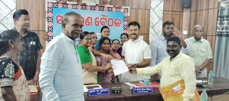 କାଶୀନଗର ବିଜ୍ଞାପିତ ଅଞ୍ଚଳ ପରିଷଦ ର ସାଧାରଣ ବୈଠକ : ସ୍ୱଚ୍ଛତା ଓ ସହର ପରିମଳ ବ୍ୟବସ୍ଥା ଉପରେ ଗୁରୁତ୍ୱ