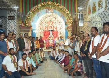 ମା “ମଙ୍ଗଲ ଚଣ୍ଡୀଙ୍କ ନୂତନ ପିତ୍ତଳ ମେଢରେ ଝଲସିଲା ପୁଜା ମଣ୍ଡପ