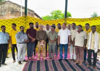 ଖଣ୍ଡପଡ଼ା ଗୋଷ୍ଠୀ ସ୍ୱାସ୍ଥ୍ୟକେନ୍ଦ୍ରରେ ୧୧ ଟି ଡାକ୍ତର ପଦବୀ ଧୂଆଁ ବାଣରେ ରହିଯିବନିତ…?