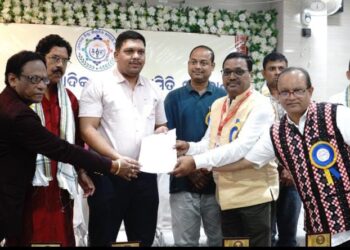 କନ୍ଧମାଳ ମାଟିରେ ସାରସ୍ୱତ ଝଙ୍କାର:ଫୁଲବାଣୀରେ ‘ମେଘ ଉତ୍ସବ’ ରେ ଜନଜାତି ଭାଷା ଓ ସଂସ୍କୃତିର ମହାମନ୍ଥନ