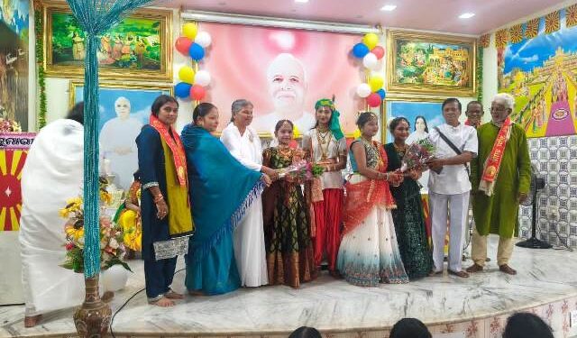 ପ୍ରଜାପିତା ବ୍ରହ୍ମା କୁମାରୀ ଈଶ୍ଵରୀୟ ବିଶ୍ବ ବିଦ୍ୟାଳୟ ରେ ଶ୍ରୀ କୃଷ୍ଣ ଜନ୍ମାଷ୍ଟମୀ ପାଳିତ