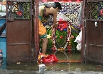 ପୁରୀ ସାତପଡା ରାସ୍ତାର ମଙ୍ଗଳାଘାଟ ରାସ୍ତାରେ ଆଣ୍ଠୁଏ ପାଣି