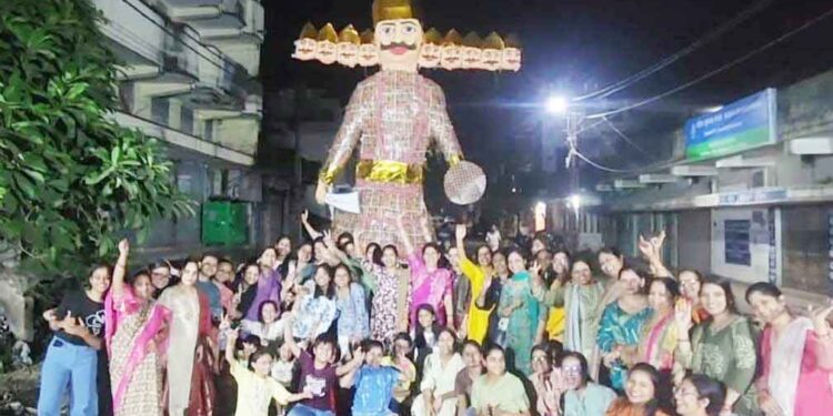 କଣ୍ଟାବାଞ୍ଜି ରୋଡ୍ ନମ୍ବର-୨ରେ ସାମୂହିକ ରାବଣ ଦହନ, ଏକତା ଓ ଭାଇଚାରାର ବାର୍ତ୍ତା