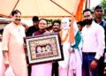 Chief Minister warmly felicitates Silver Gandhi