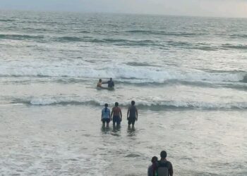 ଚନ୍ଦ୍ରଭାଗା ସମୁଦ୍ରରୁ ପଯ୍ୟଟକ ଉଦ୍ଧାର