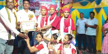 ଲବାରସିଂରେ କ୍ଲଷ୍ଟରସ୍ତରୀୟ ‘ସୁରଭି-୨୦୨୬’ ଅନୁଷ୍ଠିତ : ପ୍ରତିଭା ଦେଖାଇଲେ ଛାତ୍ରଛାତ୍ରୀ, କୃତୀ ପ୍ରତିଯୋଗୀ ପୁରସ୍କୃତ