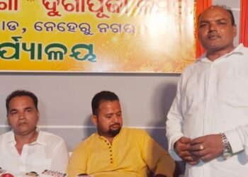 ଗୋସାଇଁନୂଆଗାଁ ଦୁର୍ଗାପୂଜାର ସୁବର୍ଣ୍ଣ ଜୟନ୍ତୀ ଉତ୍ସବ ଶ୍ରଦ୍ଧାଳୁଙ୍କ ପାଇଁ ୫ ହଜାର ଶ୍ରଦ୍ଧାଳୁଙ୍କ ପାଇଁ ପ୍ରସାଦ ବ୍ୟବସ୍ଥା
