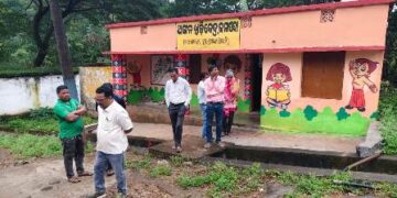 ବାତ୍ୟା ଆଶ୍ରୟ ସ୍ଥଳୀ ବୁଲିଲେ ଦେଖିଲେ ନୋଡାଲ ଅଧିକାରୀ