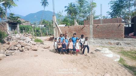 ସ୍ୱାଧୀନତାର ଏତେ ବର୍ଷ ପରେ ବି ଅନ୍ଧାରରେ କୁମୁଟିପଙ୍କାଳ ଗାଁ, ବିଦ୍ୟୁତ ସଂଯୋଗକୁ ଅପେକ୍ଷା