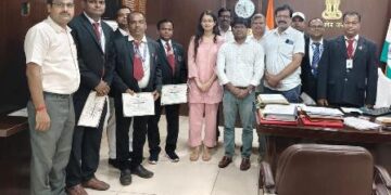 ୨୦୨୫–୨୬ରେ ସର୍ବାଧିକ ରାଜସ୍ୱ ଆଦାୟକାରୀ ଟିକେଟ ଯାଞ୍ଚ କର୍ମଚାରୀ ସମ୍ବର୍ଦ୍ଧନା