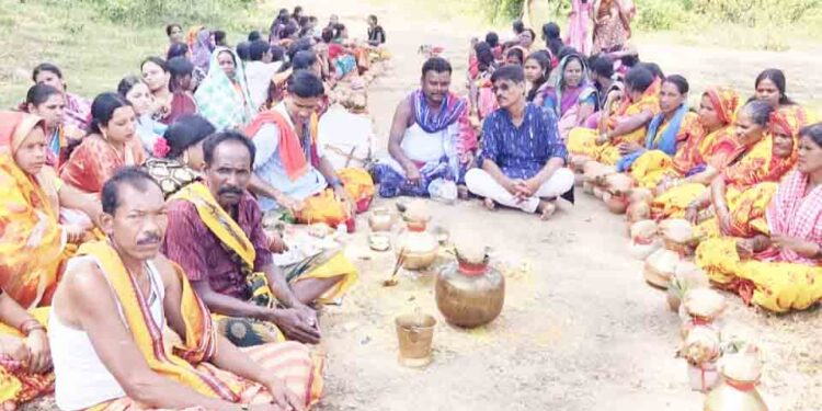 ନୁଆସାହିରେ ମା’ ଦୁର୍ଗାଙ୍କ ଆବାହନ, କଳସ ଶୋଭାଯାତ୍ରା – ଆଧ୍ୟାତ୍ମିକ ପରିବେଶ