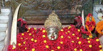 ମନ୍ଦାର ମାଳିନୀ ବେଶରେ ଦର୍ଶନ ଦେଲେ ମା’ ପାଟଖଣ୍ଡା : ଦର୍ଶନ ପାଇଁ ଭକ୍ତଙ୍କ ଭିଡ଼ – ପ୍ରସାଦ ଓ ପଣା ବଣ୍ଟନ