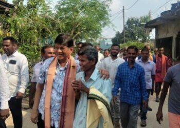 ଖଣ୍ଡପଡ଼ା ବ୍ଲକ ଅଧୀନ ବୋଦାସା ପଞ୍ଚାୟତରେ ପୂର୍ବତନ ବିଧାୟକ ସୌମ୍ୟରଂଜନ ପଟ୍ଟନାୟକଙ୍କ ପୌରହିତ୍ୟରେ ଏକ ସାଙ୍ଗଠନିକ ବୈଠକ ଅନୁଷ୍ଠିତ ହୋଇଯାଇଛି