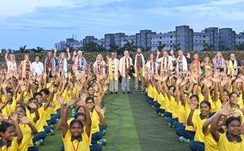​ଆମେରିକା ସିନେଟର ଓ ମେୟରଙ୍କ କିଟ୍‍-କିସ୍‍ ପରିଦର୍ଶନ ୧୦ଜଣଙ୍କୁ ‘କିଓ’ ଜୀବନବ୍ୟାପୀ ସାଧନା ସମ୍ମାନ