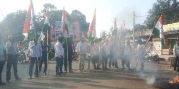 SIRକୁ ବିରୋଧକରି ନିର୍ବାଚନ କମିଶନର ଜ୍ଞାନେସ କୁମାରଙ୍କ ଇସ୍ତଫା ଦାବିରେ କନ୍ଧମାଳ କଂଗ୍ରେସର ସଫଳତାର ସହ ୧୨ ଘଣ୍ଟିଆ ବନ୍ଦ ପାଳନ