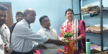 ନୟାଗଡ଼ରେ ୨ଜଣ ନୂଆ ଶ୍ରମ ଅଧିକାରୀଙ୍କ ଦାୟିତ୍ୱ ଗ୍ରହଣ
